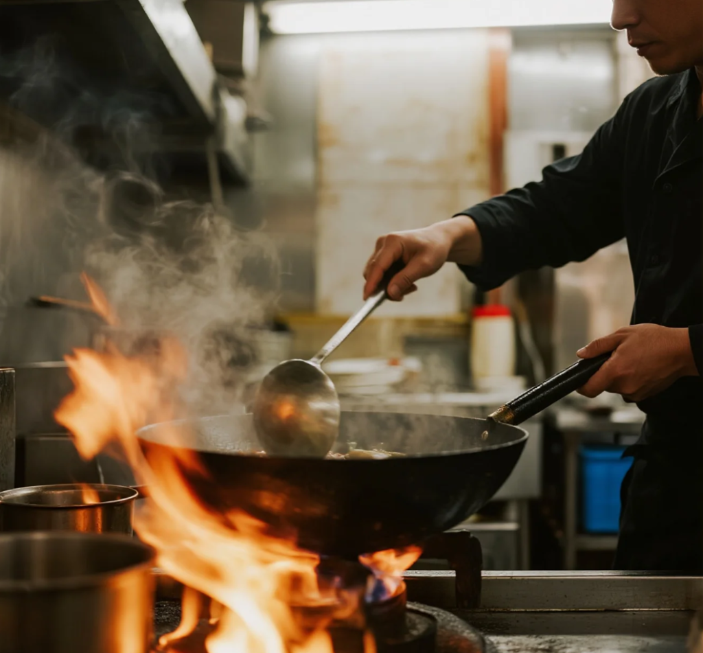 The Role of Fire, Steam, and Timing in an Asian City’s Kitchen